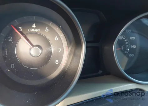 2013 Hyundai Elantra Gls z USA, uszkodzony, nr VIN 5NPDH4AE4DH227745